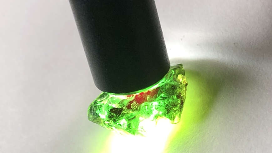 Usambara Effect, Or Not ? Phenomena in Chrome Tourmaline